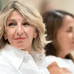 Yolanda Díaz y el presidente del Consejo de Seguridad Nuclear rubrican un convenio de vigilancia de riesgos por radón en el ámbito laboral