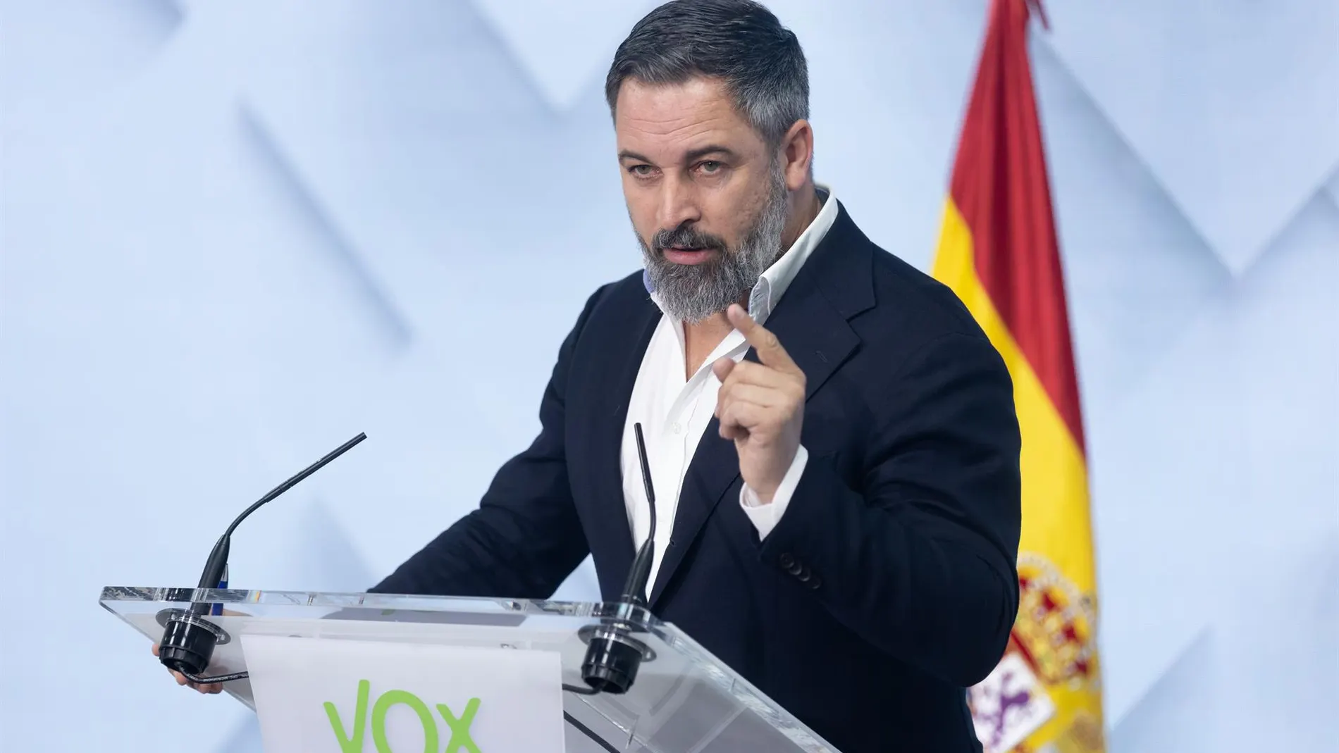 Abascal afirma que "ni el más colosal fraude" puede tapar el "éxito" de la oposición en Venezuela