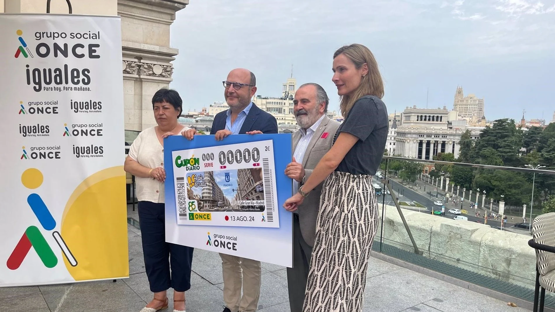La ONCE se inspira en Gran Vía para su edición madrileña de la serie 'A pie de calle'