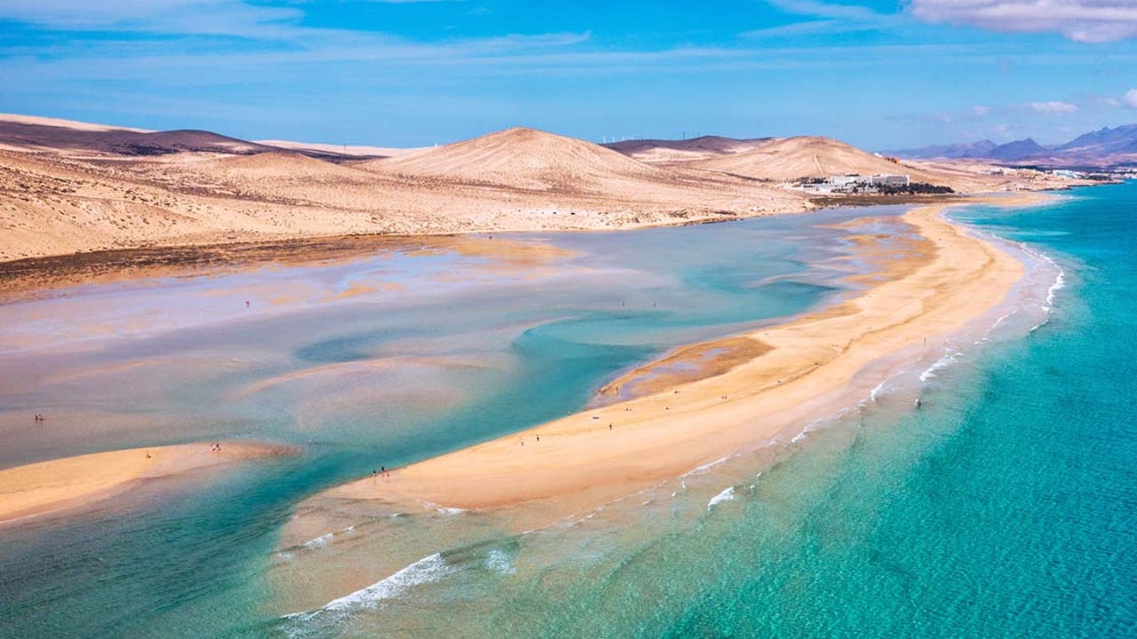 The Beach with Two Shores in Fuerteventura is a Unique Phenomenon in the World