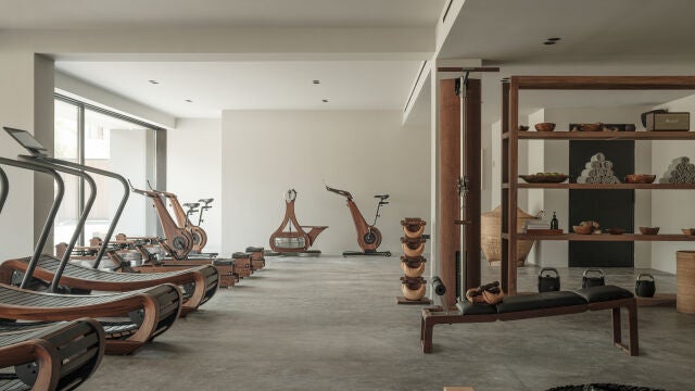 Sala de gimnasio de OKU Ibiza 