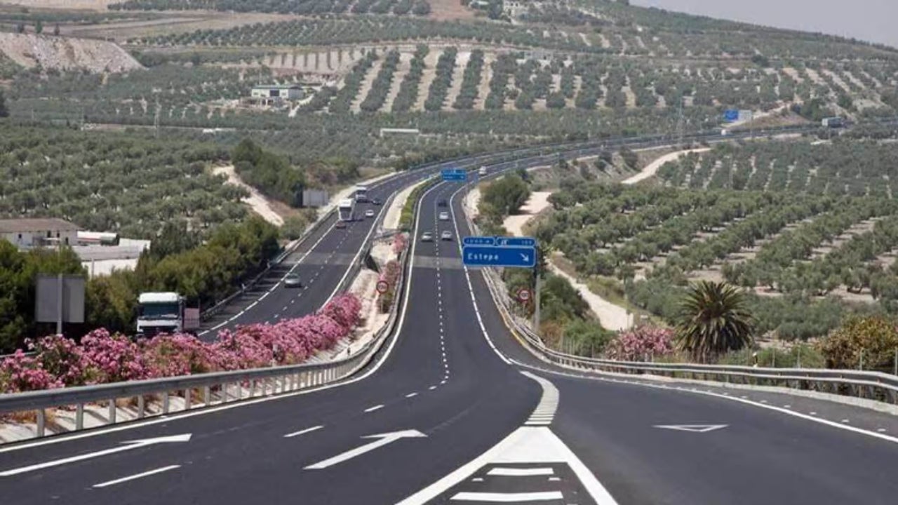 Andalucía registró más de 74 millones de viajes en carretera entre enero y agosto