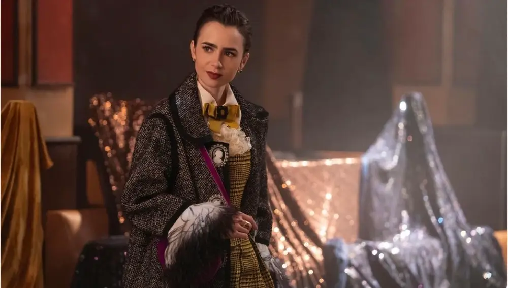 Emily con outfit vintage.