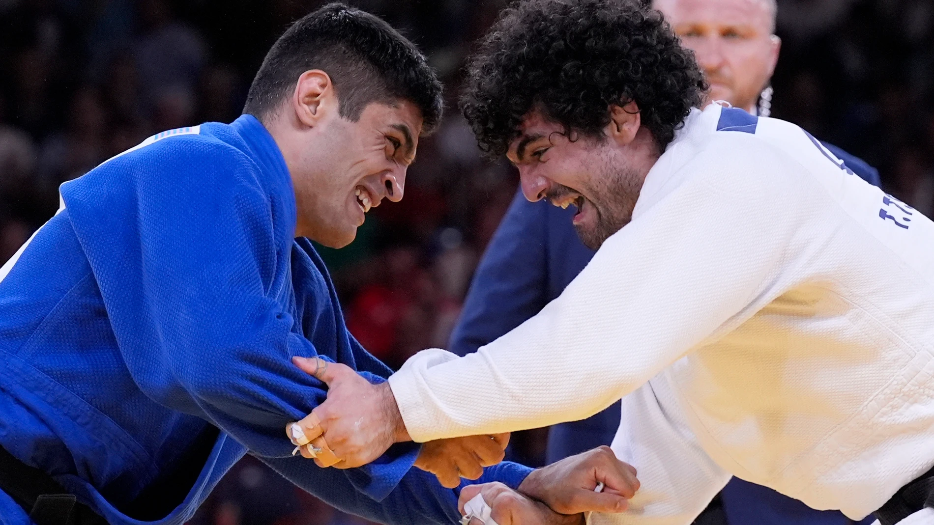 Tristani Mosakhlishvili y Tselidis, en pleno combate