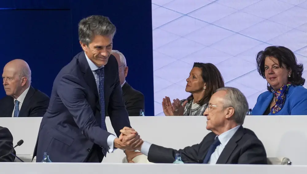 Juan Santamaría, CEO, y Florentino Pérez, presidente ejecutivo, del Grupo ACS