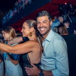 Paula Echevarría y Miguel Torres disfrutando del concierto. 