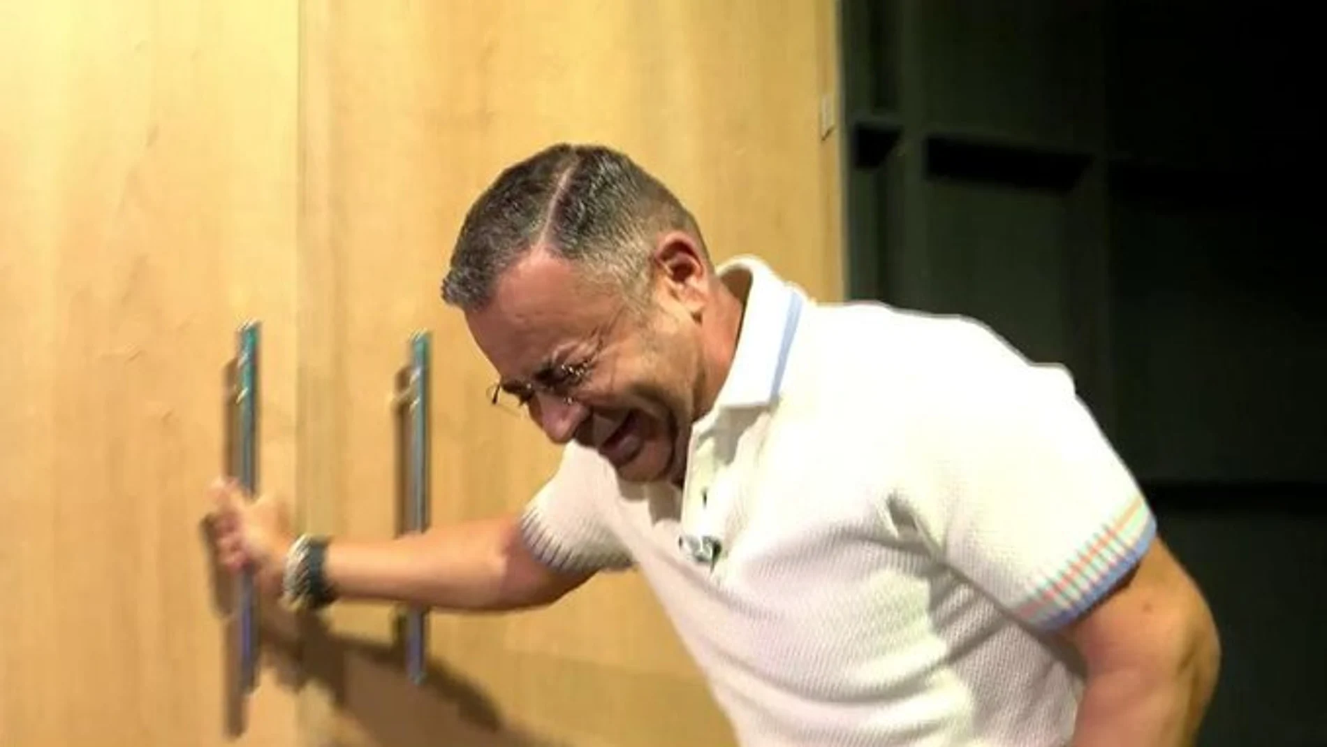 El primer traspiés de Jorge Javier Vázquez en su nuevo programa: "Tenía que pasar"