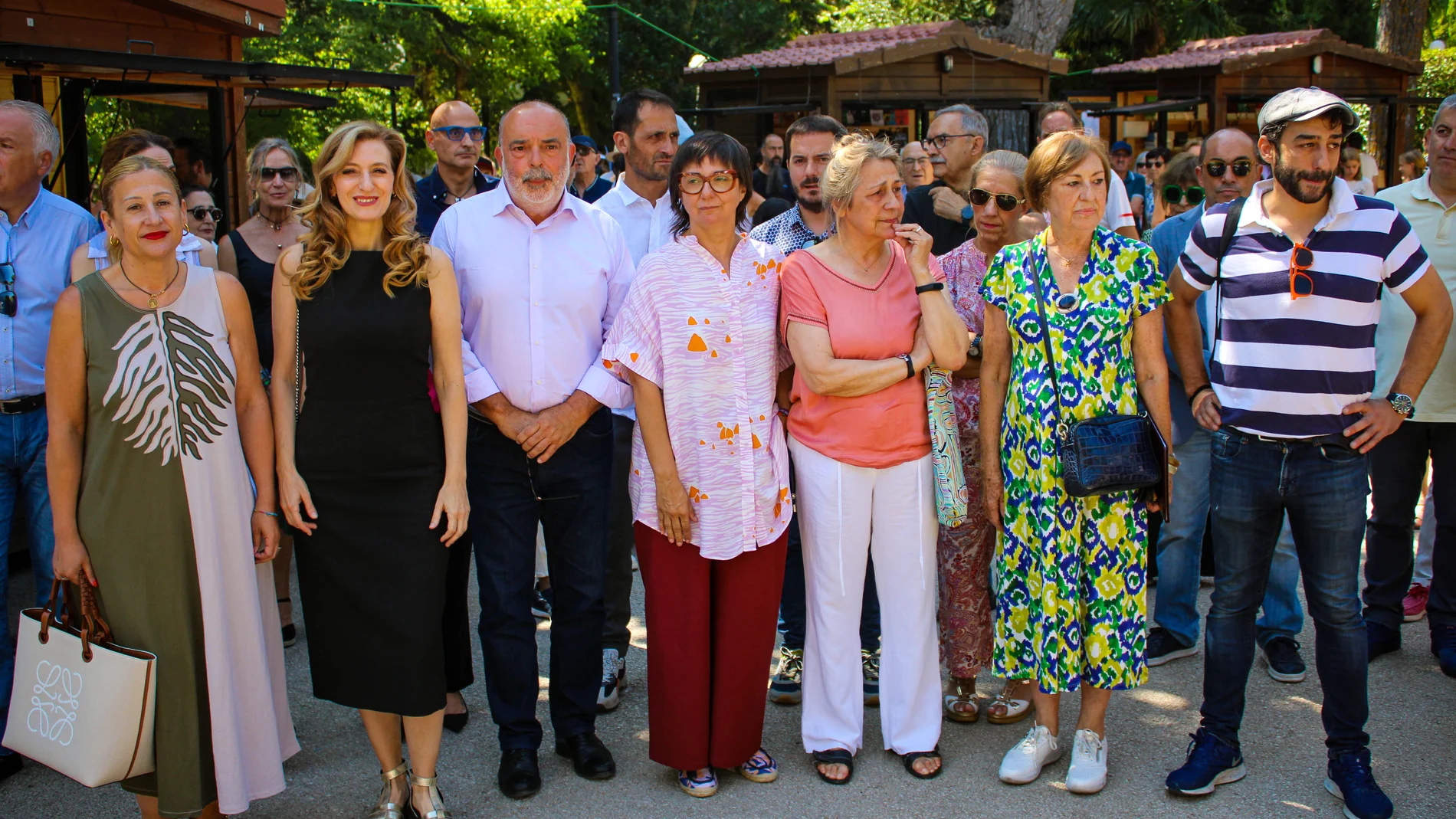 Inauguración de Expoesía/17, a la que asiste la viceconsejera de Acción Cultural, Mar Sancho, entre otras autoridades.