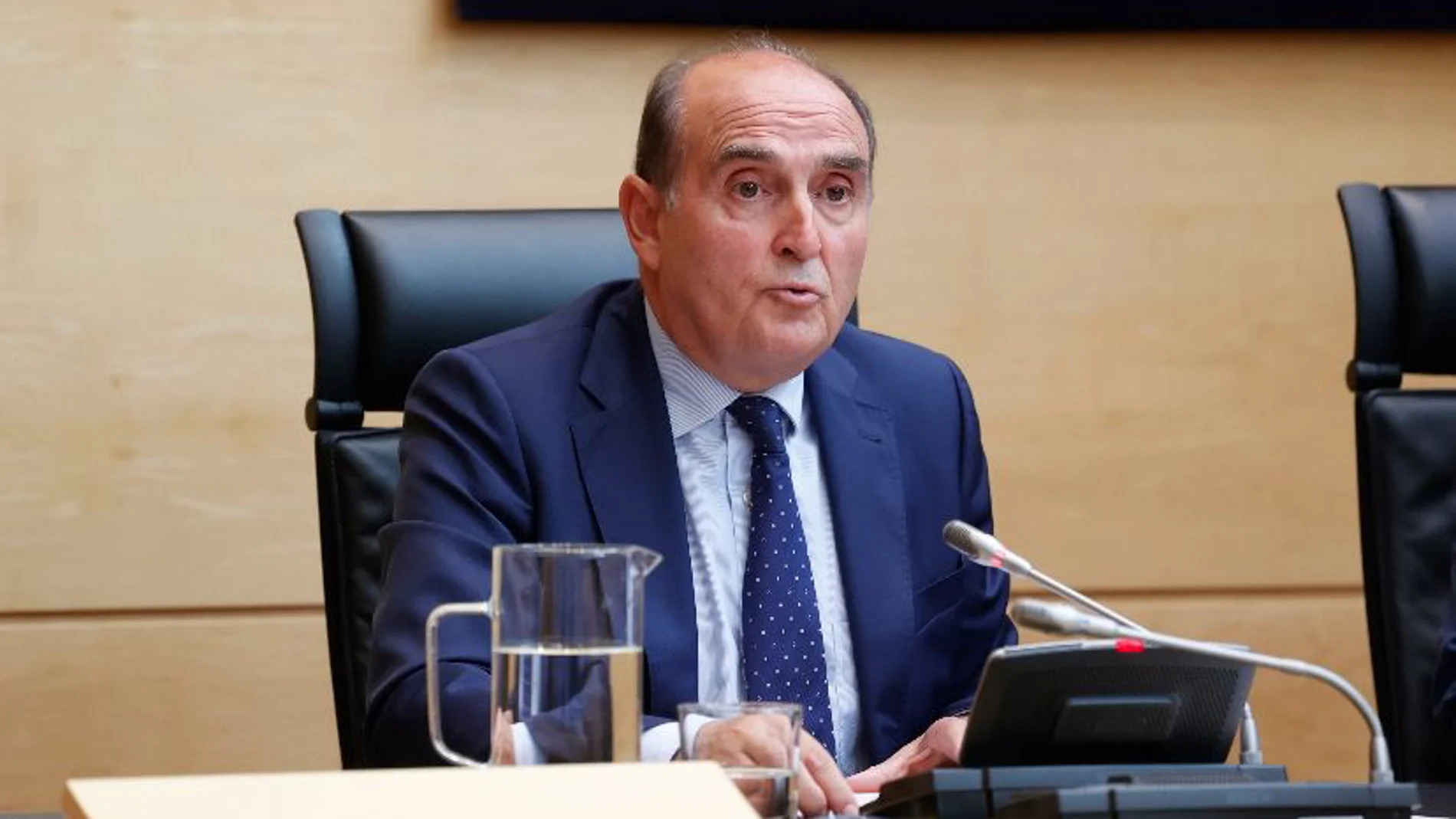 El comisionado de Transparencia, Tomás Quintana López,