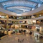 El independentismo radical denuncia 92 comercios en Cataluña por rotular en castellano