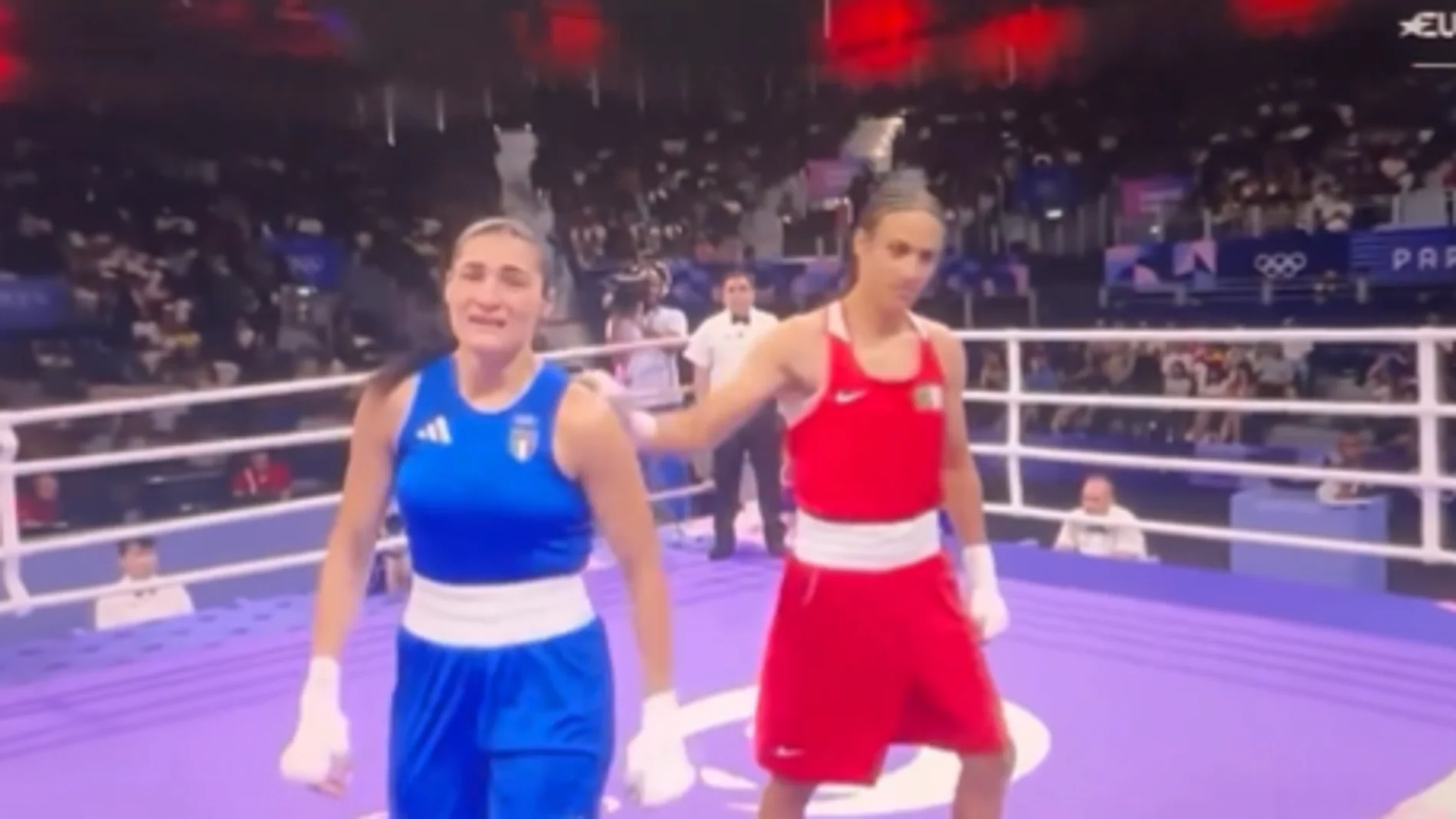 la italiana Carini se retira de su combate contra Khelif, acusado de ser un hombre