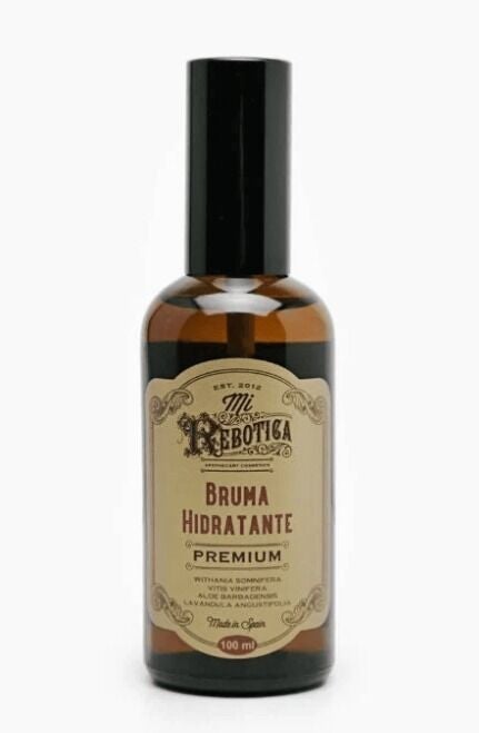 Bruma Mi Rebotica, formulada a base de extracto de Ginseng indio (Withania somnífera), jugo de aloe, agua de uva y agua de lavanda, devuelve a la piel toda la luminosidad y elasticidad que va perdiendo durante el día