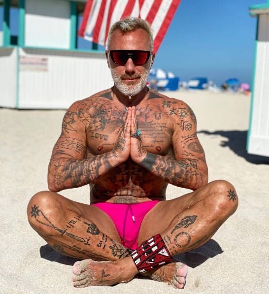 Gianluca Vacchi luce turbo