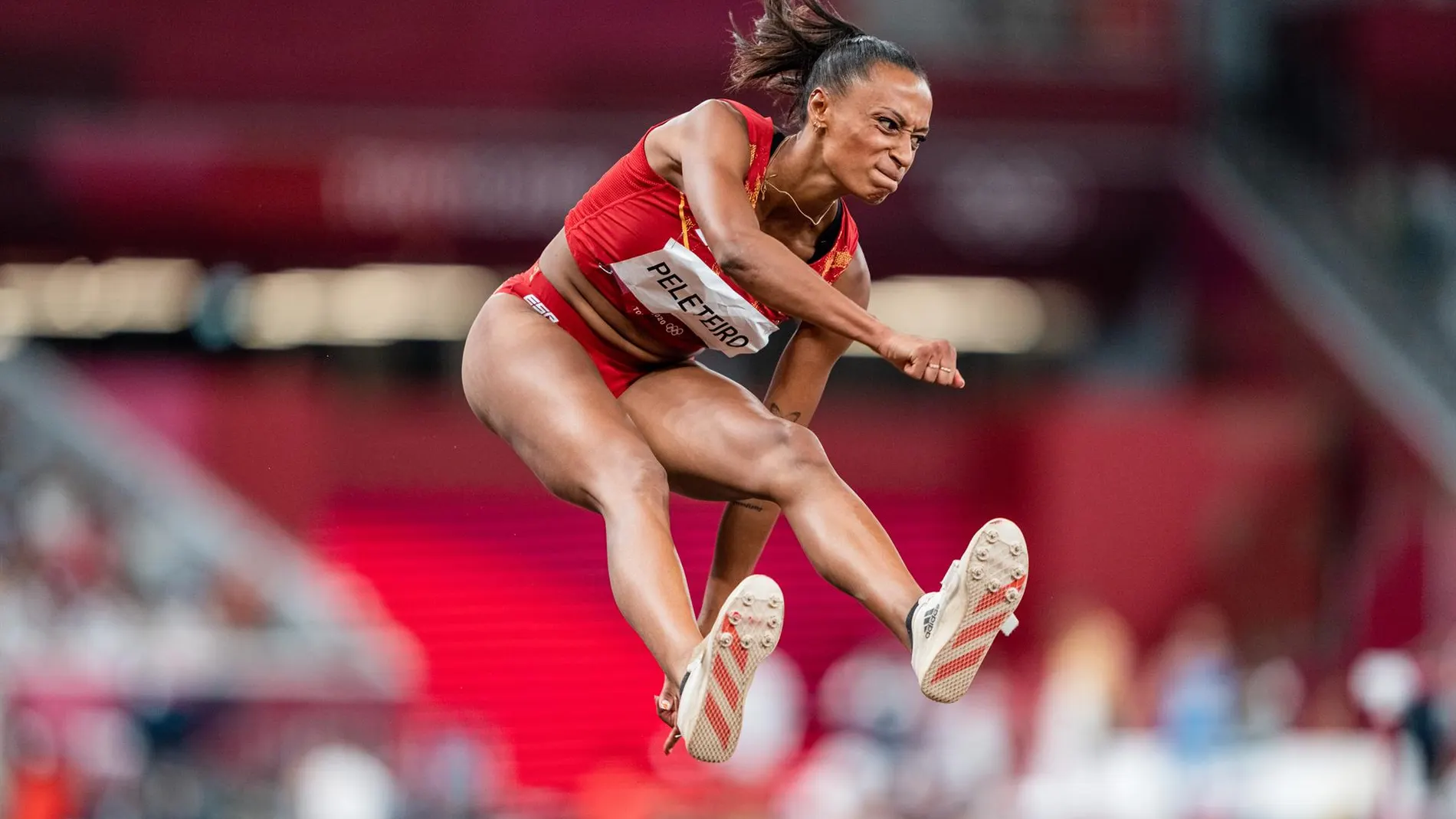 JJ.OO/Atletismo.- Ana Peleteiro pasa sin problemas a la final de triple salto de Paris 2024