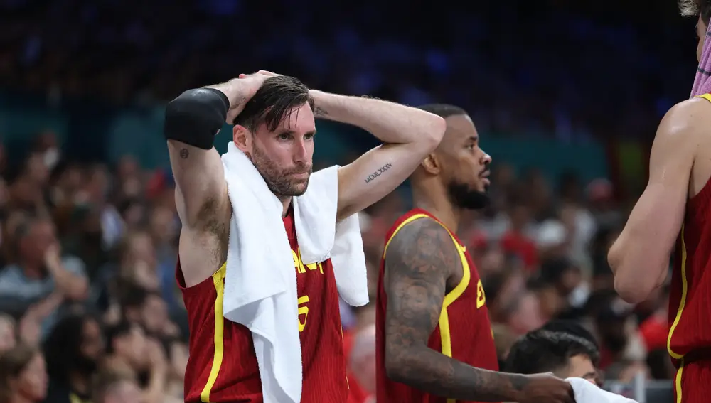 Spain's #05 Rudy Fernandez reacts from the bench in the men's preliminary round group A basketball match between Canada and Spain during the Paris 2024 Olympic Games at the Pierre-Mauroy stadium in Villeneuve-d'Ascq, northern France, on August 2, 2024.