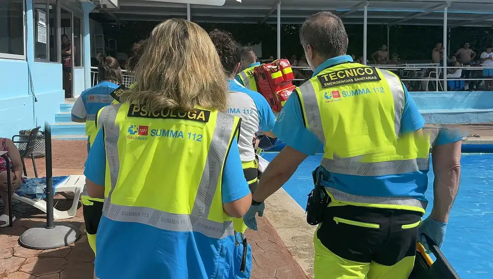 Lanzan una colecta para incinerar el cuerpo de un joven que falleció en una piscina de Carabanchel (Madrid)