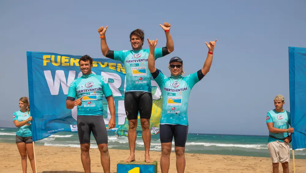 Podio del Slalom X masculino: 1. Pierre Mortefon, 2. Matteo Iachino y 3.Maciek Rutkowski