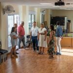 La alcaldesa Noelia Arroyo y el concejal Ignacio Jáudenes visitan el CEIP Ciudad Jardín para valorar las obras estivales en centros escolares del municipio