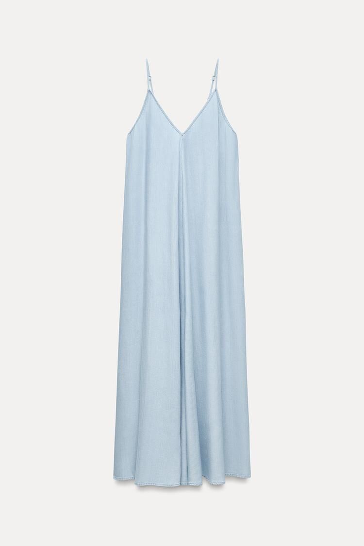 Vestido fluido.