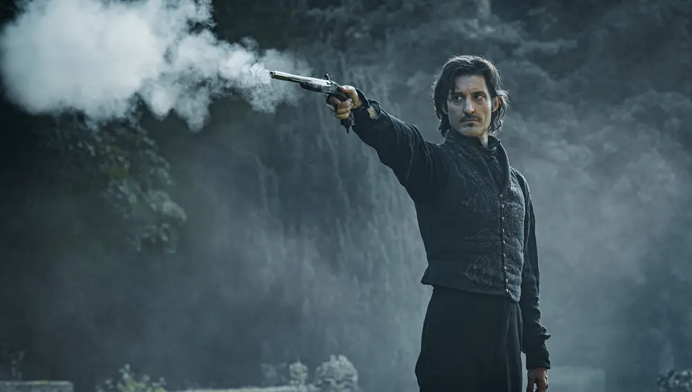 Pierre Niney protagoniza la nueva versión de "El Conde de Montecristo"