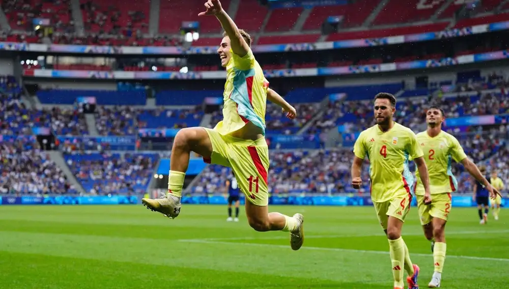JJ.OO/Fútbol.- Fermín López: "El equipo se merecía estar en la final por el esfuerzo que ha hecho"