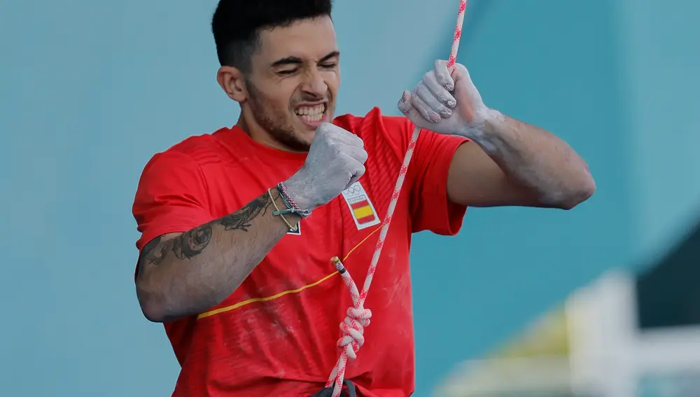 Búlder y dificultad semifinal masculina