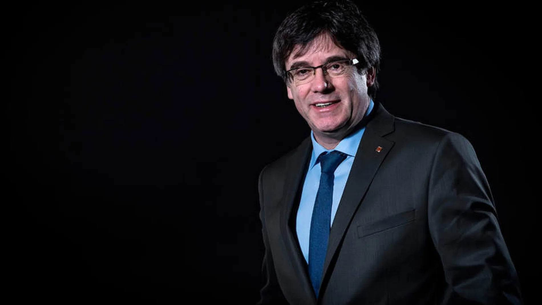 Puigdemont se vuelve a fugar de España ante la pasividad de los Mossos y del Gobierno de Sánchez