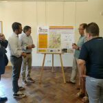 El director general de Carreteras e Infraestructuras, Jesús Puerta García, presenta las actuaciones acompañado de la delegada territorial de la Junta en Soria, Yolanda de Gregorio.