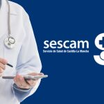 Imagen de archivo de un médico del Servicio de Salud de Castilla-La Mancha (SESCAM)