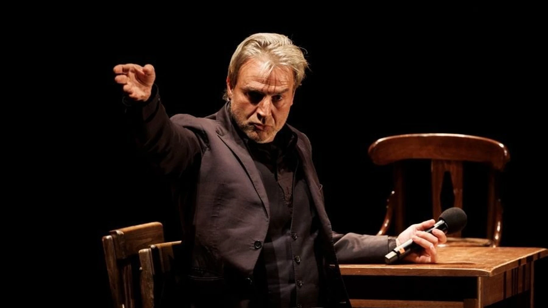 Olite: la consagración de un festival abierto y dinámico / Alberto Sanjuan en "Macho grita"