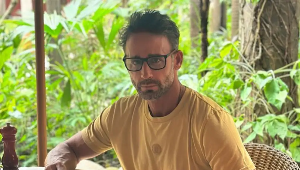 Álvaro Muñoz Escassi en Colombia