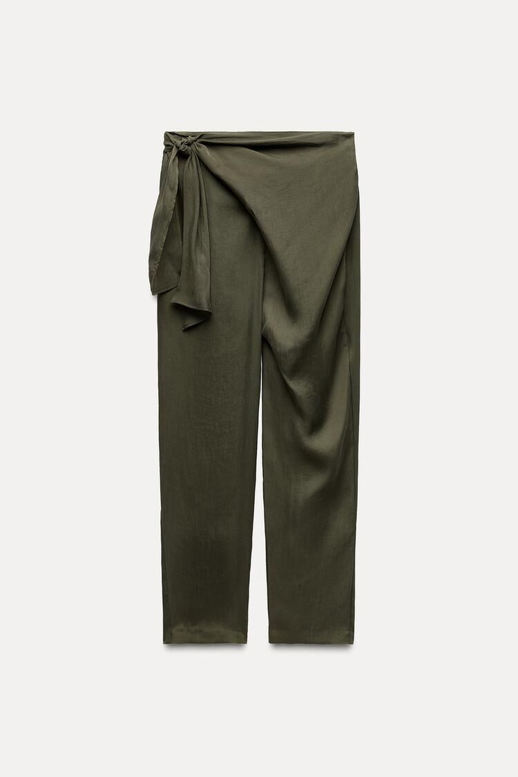 Pantalón pareo.