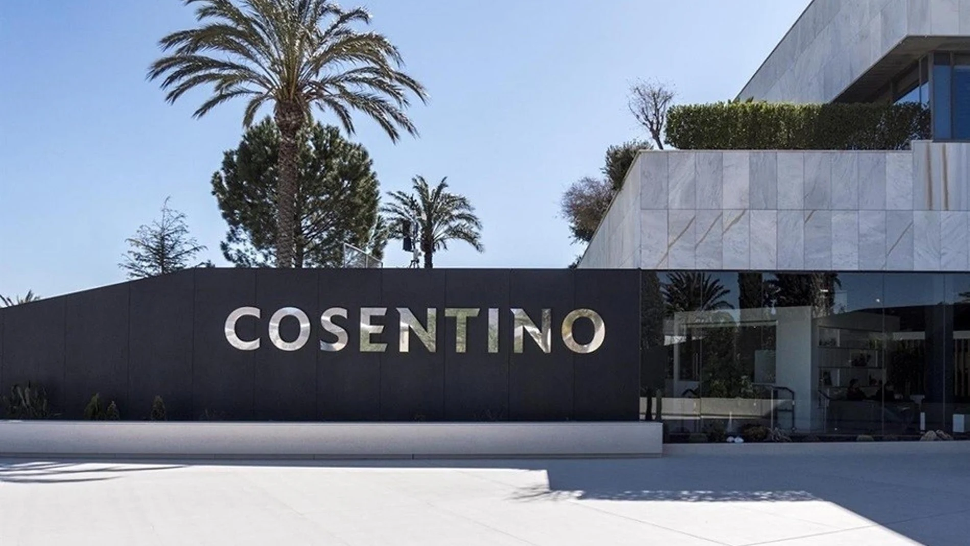 Instalaciones del Grupo Cosentino en Almería