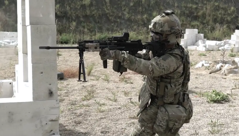 RPL-20, la nueva ametralladora diseñada por Kalashnikov para las unidades de élite rusas Spetsnaz.