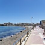 MURCIA.-La bandera verde ondea este martes en todas las playas de la Región de Murcia