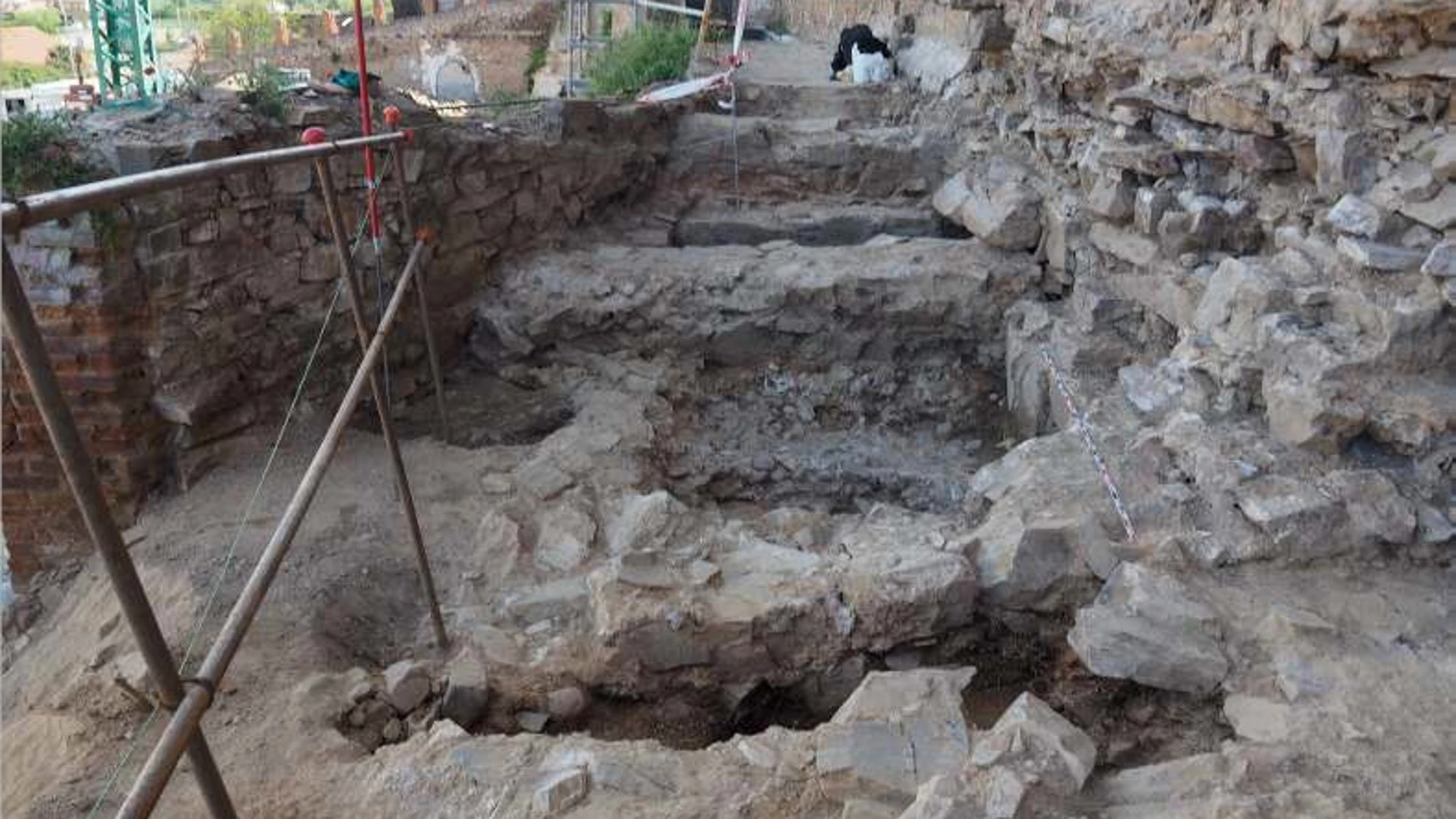 Avanza la restauración de un tramo de la muralla de Astorga