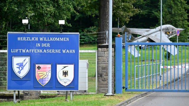 La entrada a la base militar cercana a Colonia (Alemania)