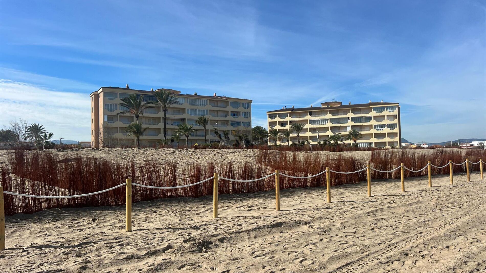 Mueren ahogados dos bañistas en diferentes puntos de la costa valenciana