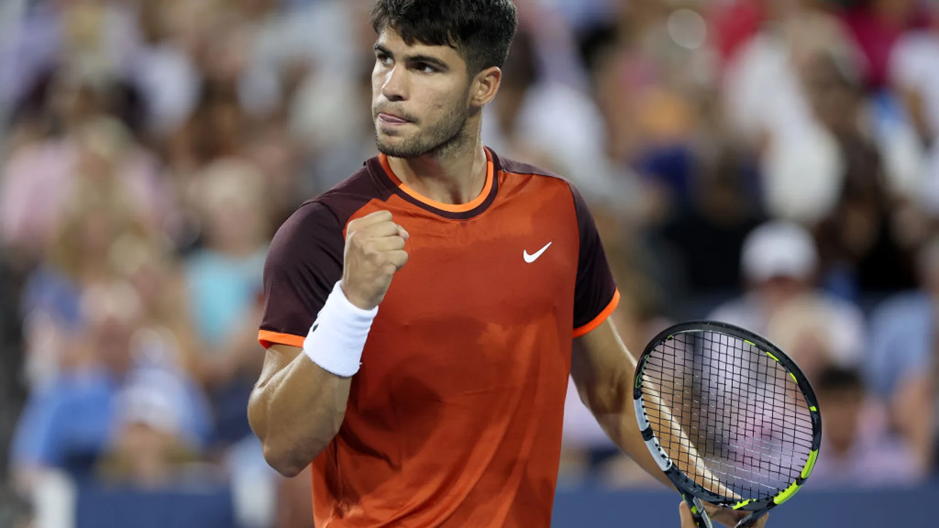 Carlos Alcaraz, durante el partido ante Monfils