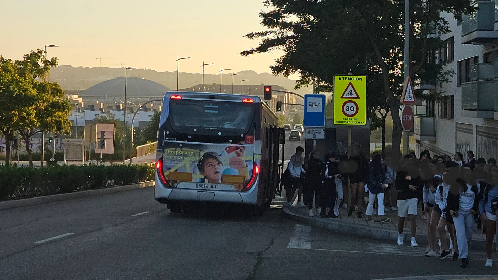 Arroyo mantiene el refuerzo del transporte público a los centros de Educación Secundaria