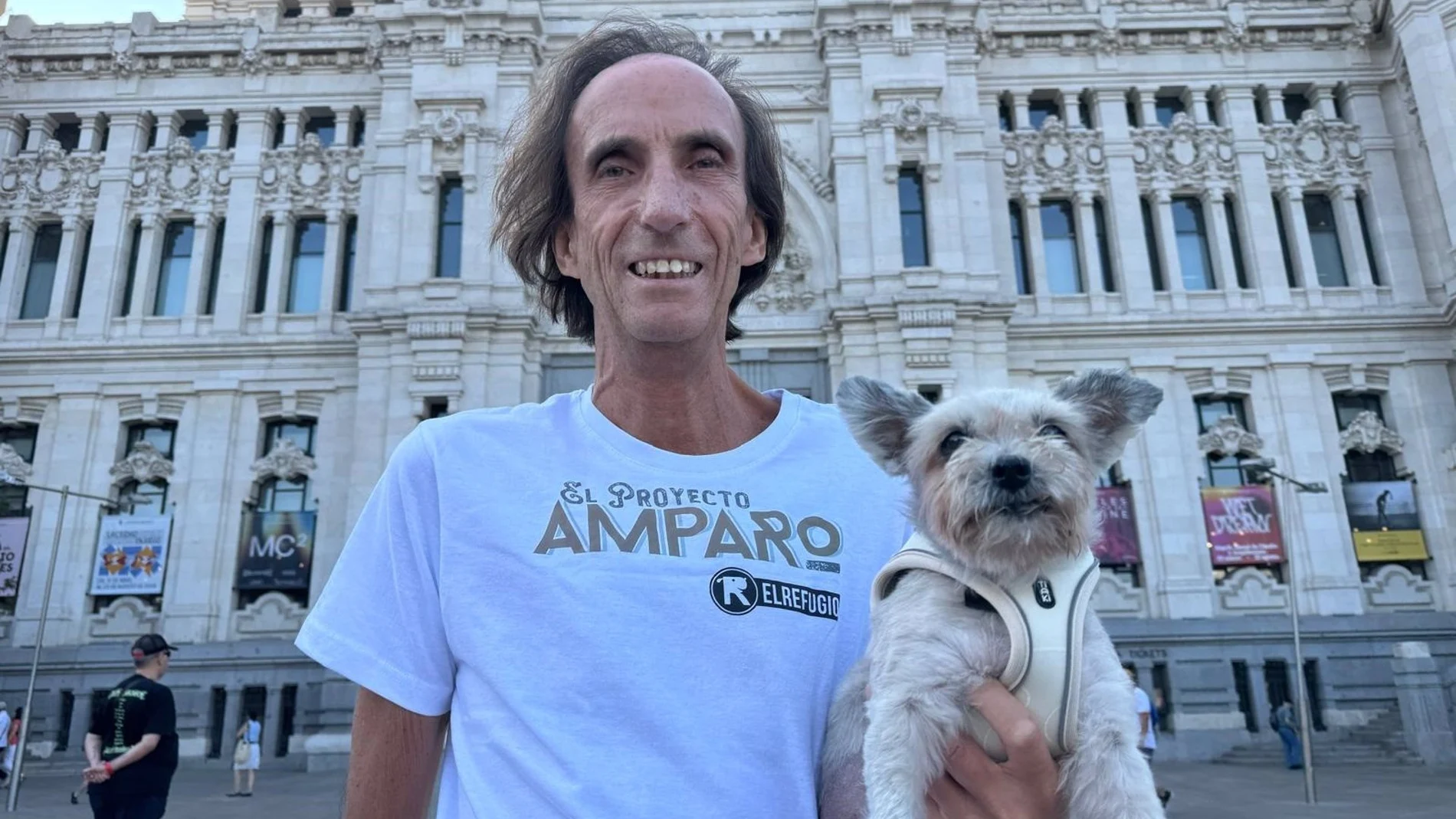 El Refugio crea 'El Proyecto Amparo' para animales de personas sin hogar que no pueden entrar en albergues municipales