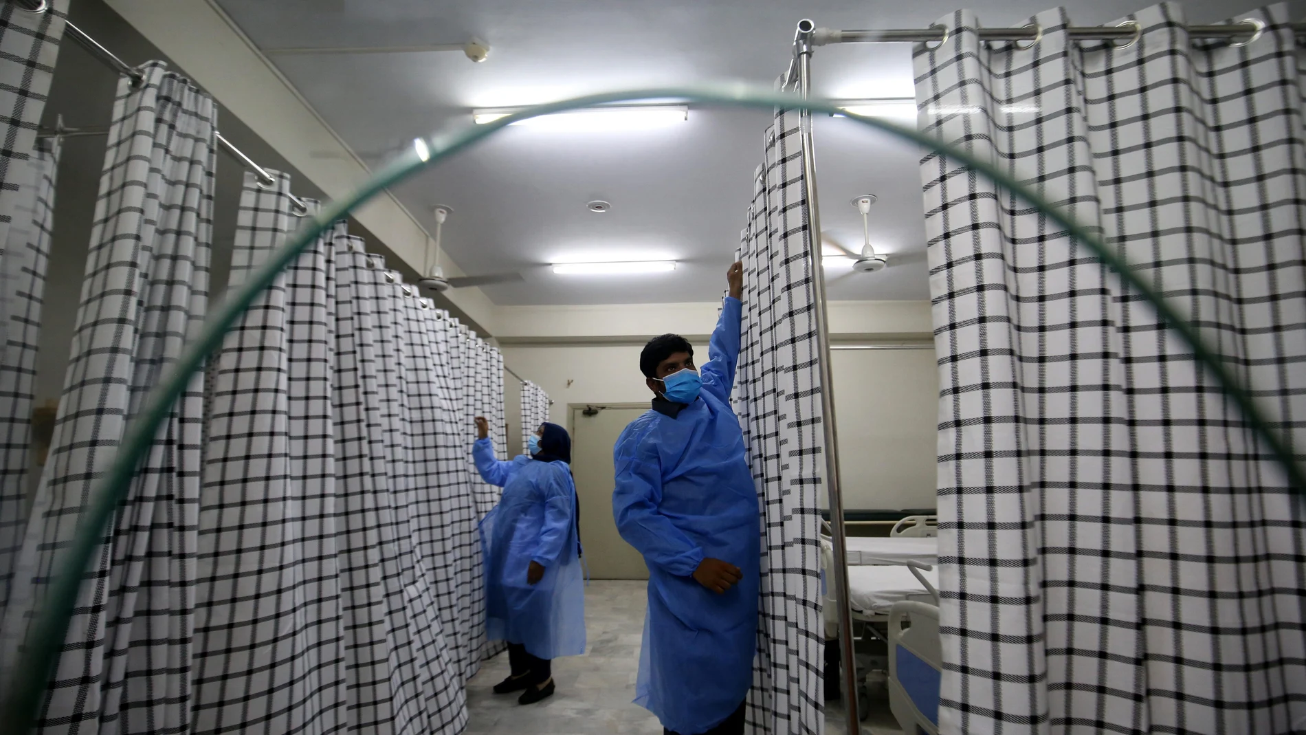 Unidad de aislamiento hospitalaria contra mpox en Peshawar (Pakistán)