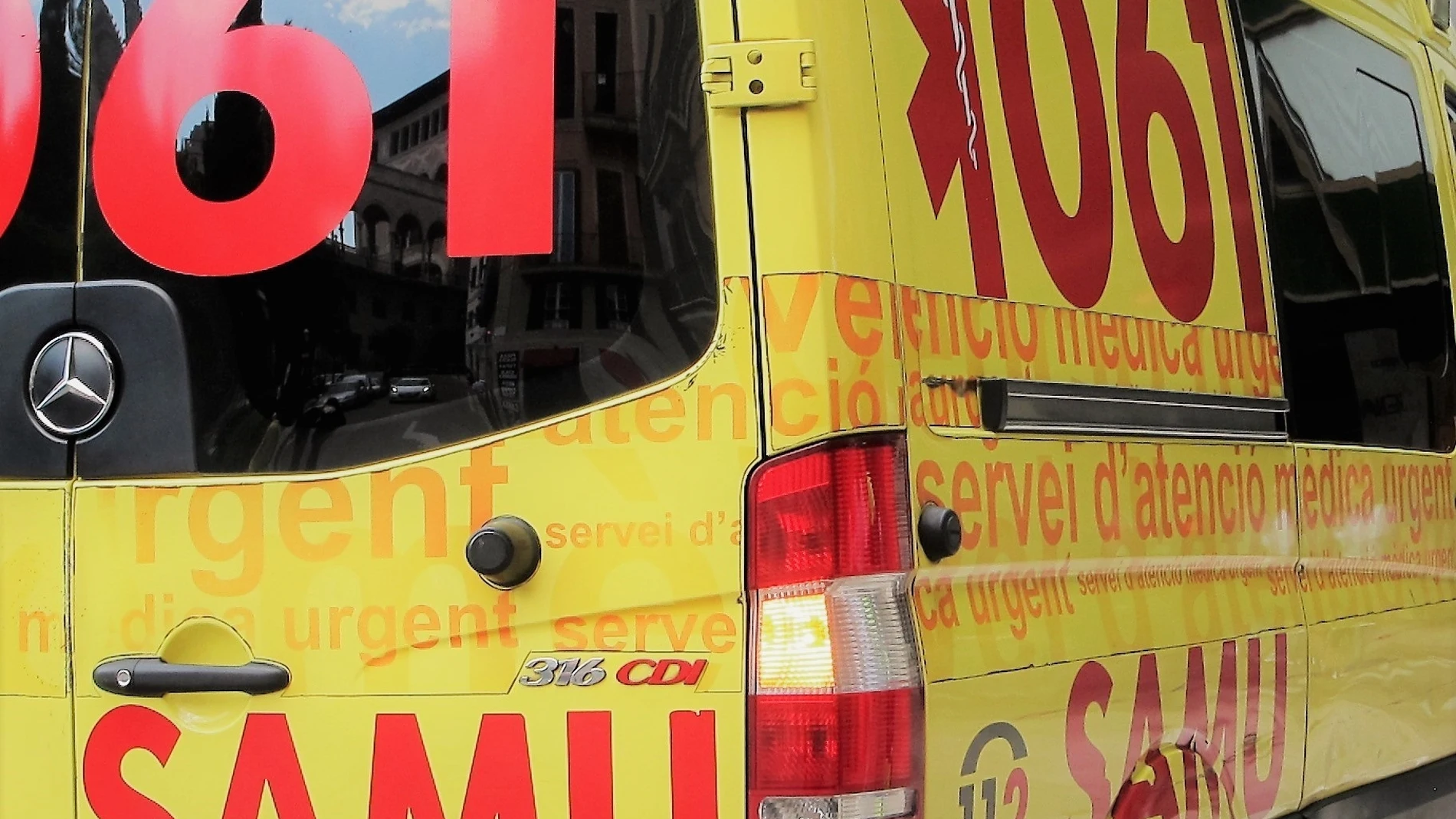 Ambulancia del SAMU 061