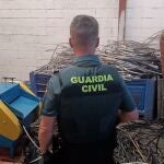 Imagen del cableado intervenido en la operación. GUARDIA CIVIL