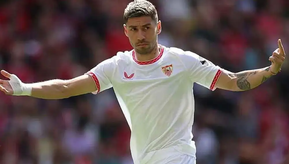 Gonzalo Montiel, Sevilla FC.