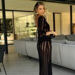 Alice Campello con vestido de crochet.