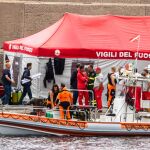 Italia.- Los equipos de emergencias localizan dos cuerpos en el interior del yate naufragado en Sicilia