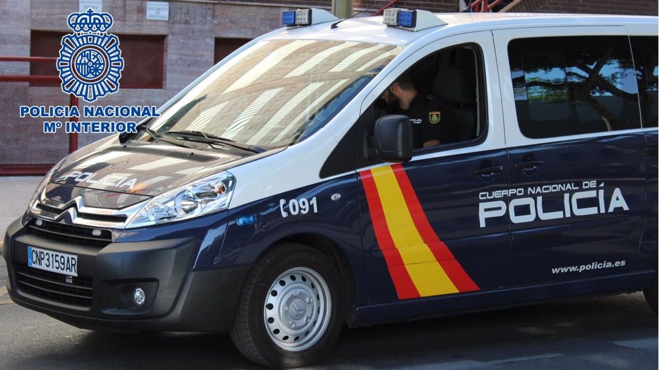 Detenida una pareja de policías que hacía pasaportes sin requisitos por 15.000 euros
