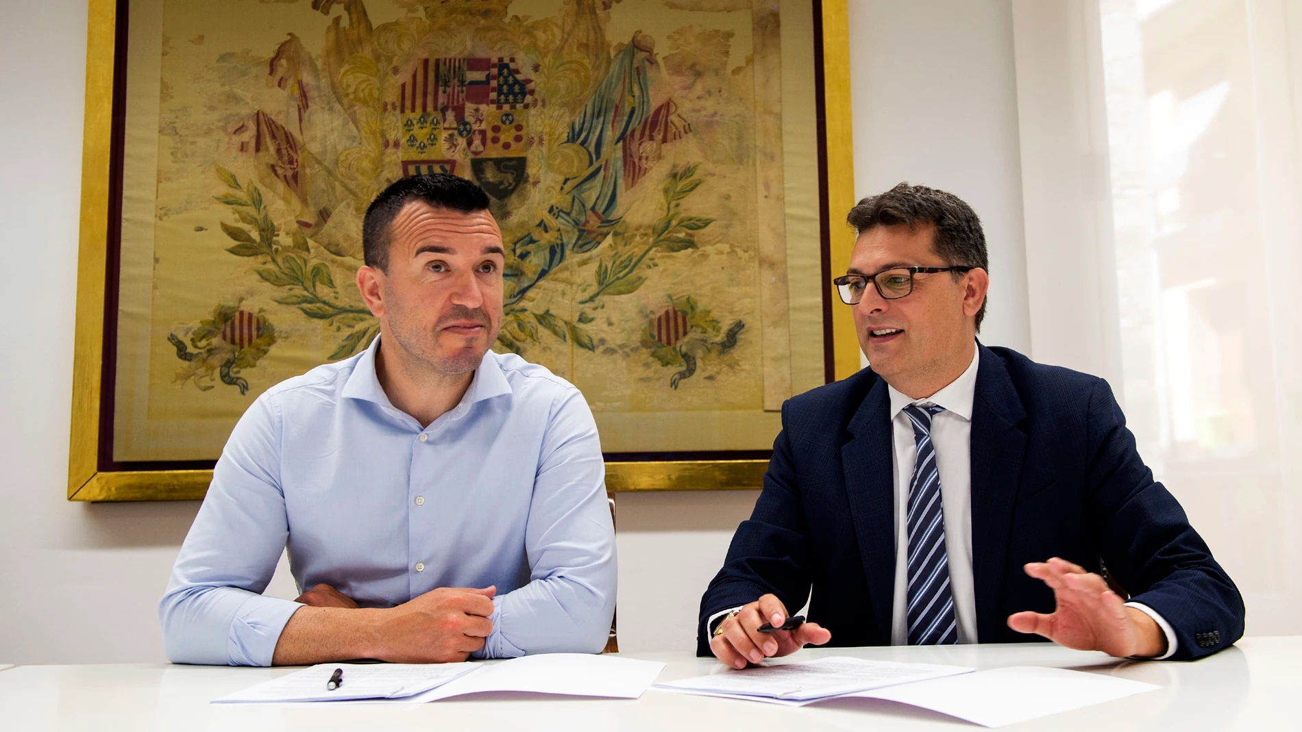 El presidente de la Diputación de Valencia, Vicent Mompó, y el diputado de Innovación y Administración Electrónica, Juan Ramón Adsuara