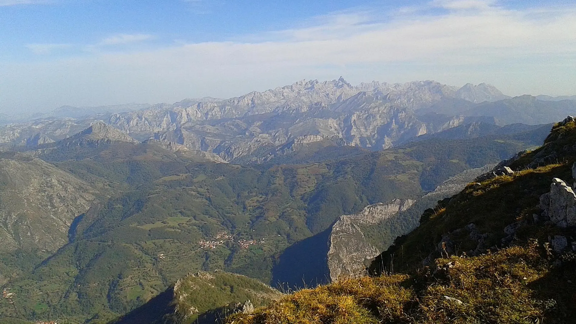 Cumbre del Tiatordos